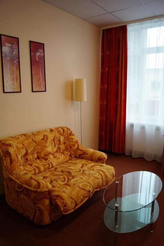 Отель Naujoji Akmenė Hotel Naujoji Akmenė-9